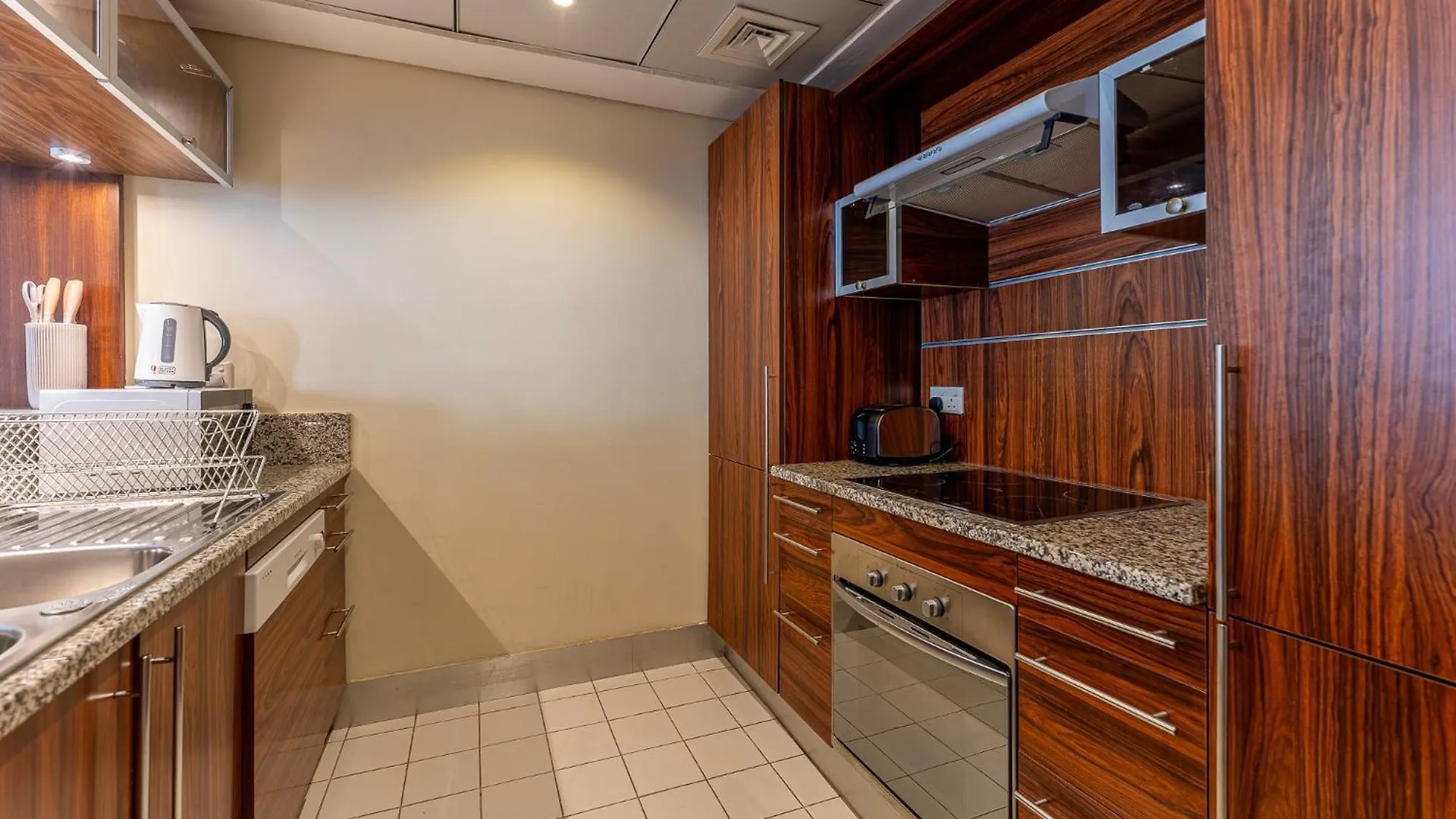 Havn - 1 Bed In Dubai Marina, 5Mins Walk To Jbr Apartment